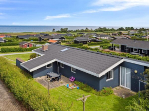 Holiday Home Nelina - 300m from the sea by Interhome, Bogense